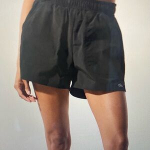 Alo Yoga Women's Alumni Women’s Black Shorts size small